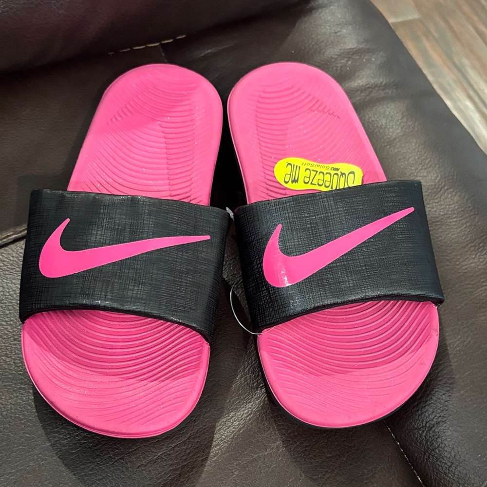 Nike Kids Pink and Black Sandals